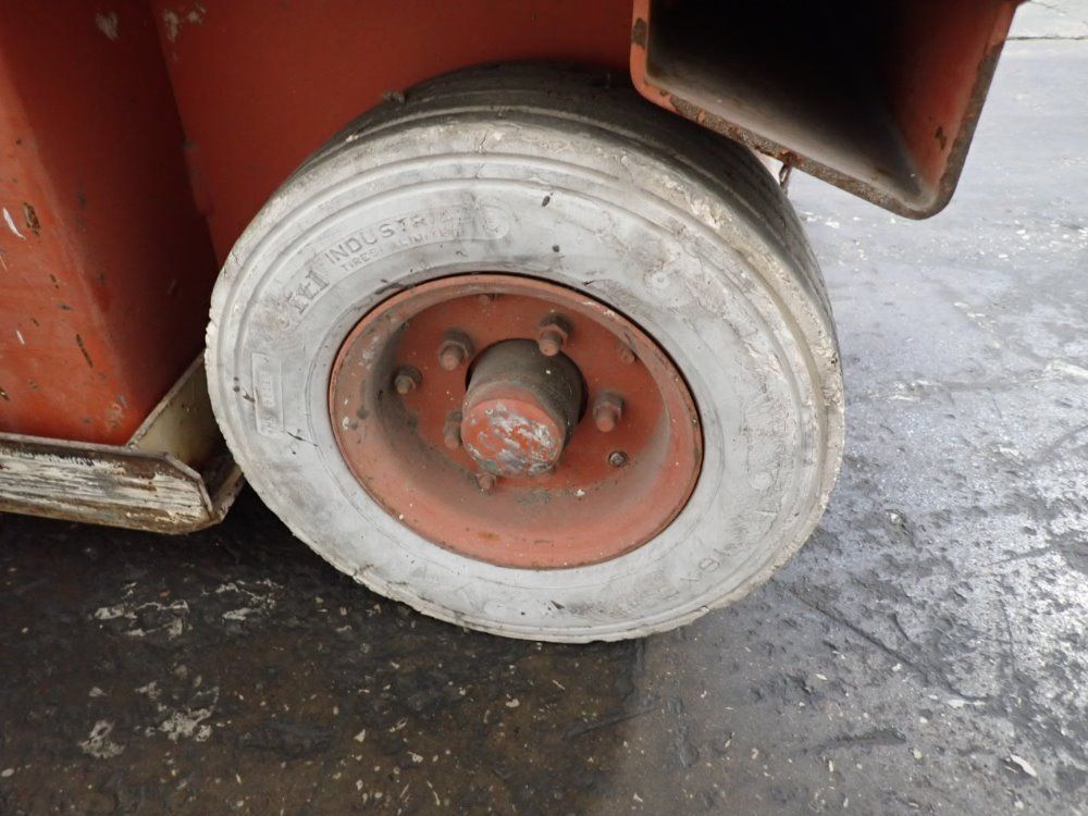 Snorkel 850# / 25' Sl-25 Platform Scissor Lift - Sl-25