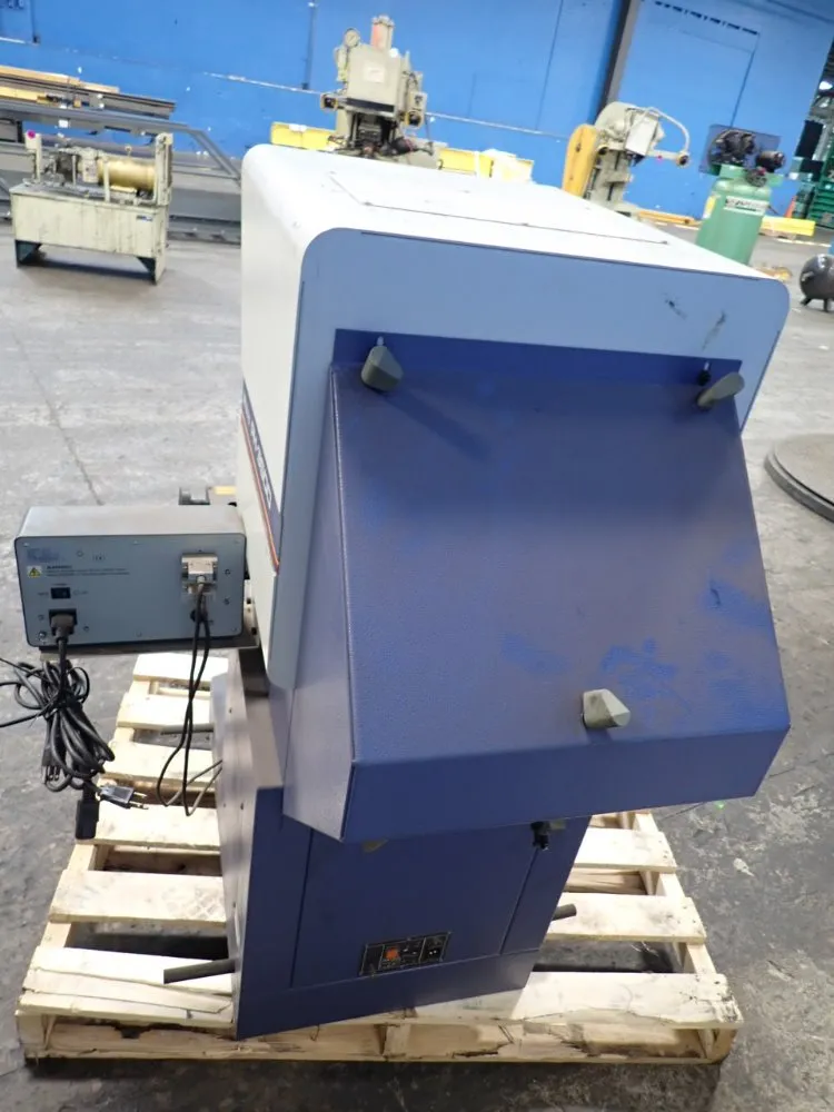 Mitutoyo 14" Screen Ph-3500 Optical Comparator - Ph-3500