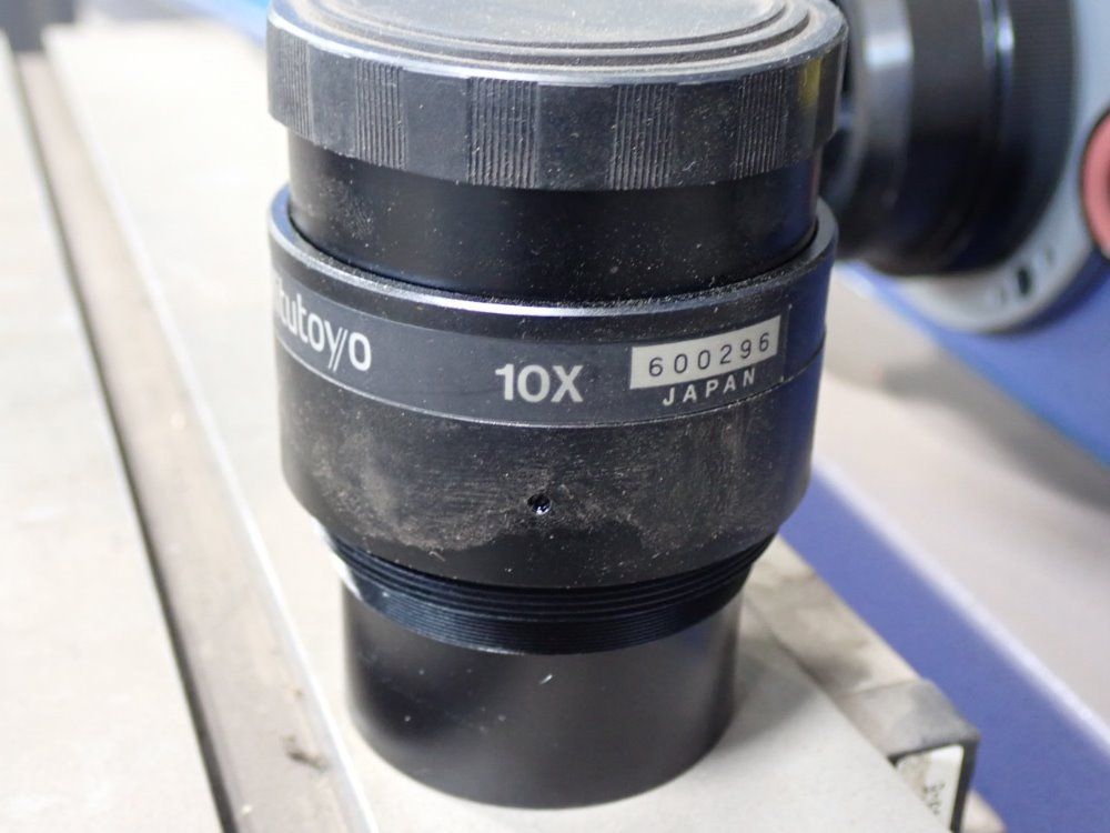 Mitutoyo 14" Screen Ph-3500 Optical Comparator - Ph-3500