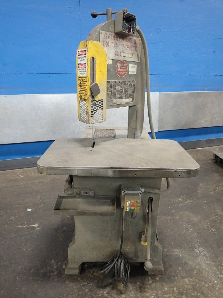 Roll-in Vertical Band Saw