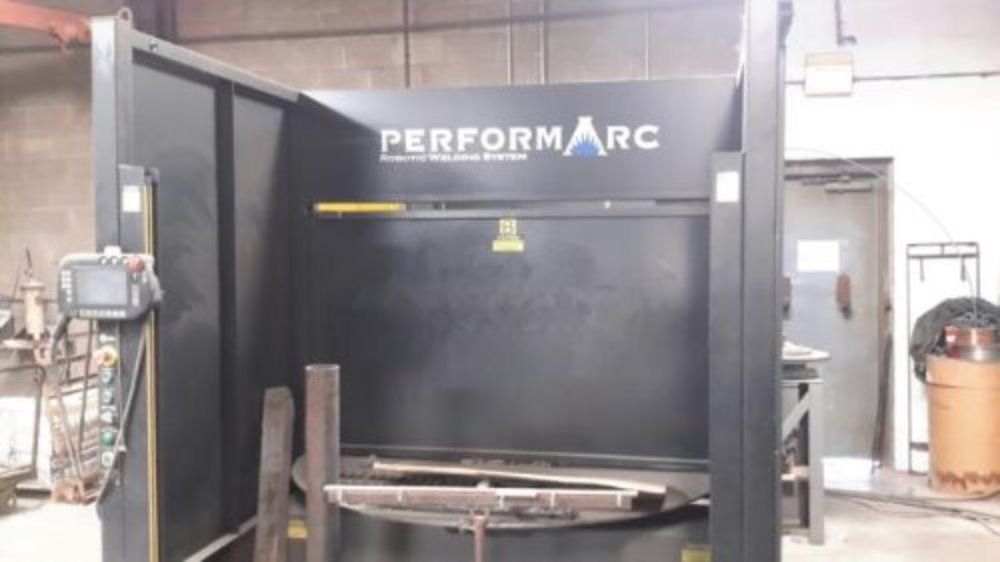 Miller Perform Robotic Welding Cell - Arc 250m