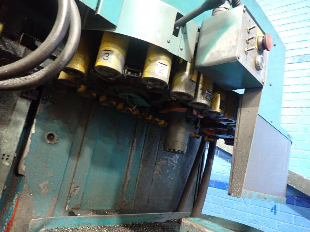 Matsuura 16" X 45" Dual-spindle Cnc Vertical Mill - Mc 760 Vdc