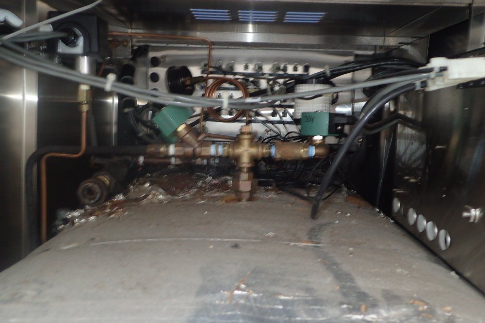 Getinge Castle Vacuum Steam Sterilizer