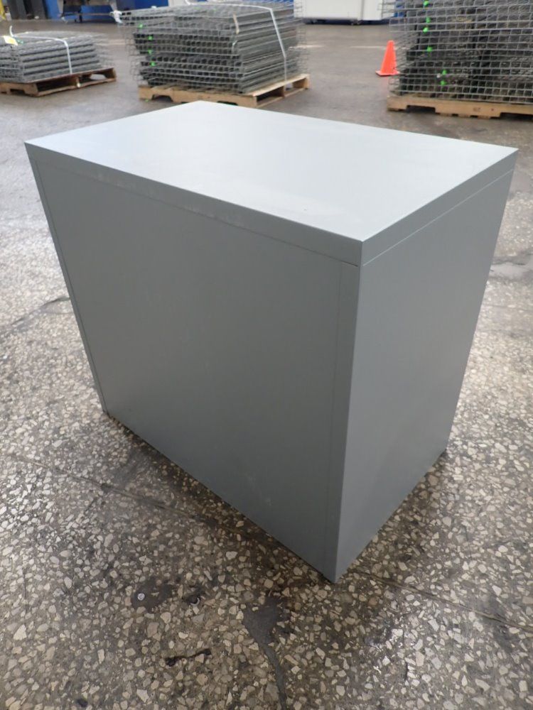 Teknon Lateral File Cabinet