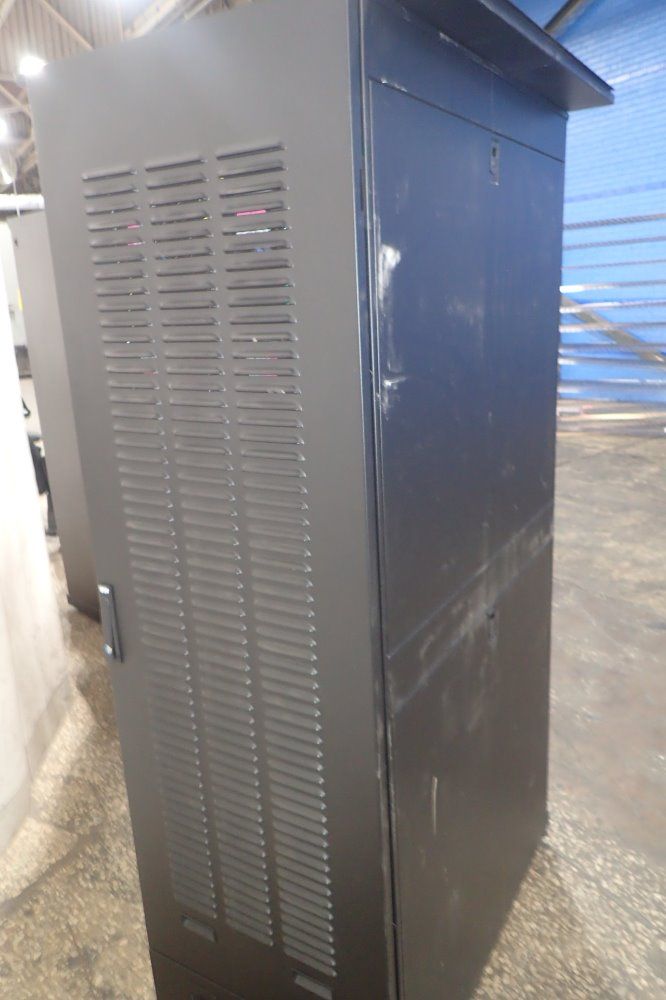 Tripp Lite Computer Servo Cabinet