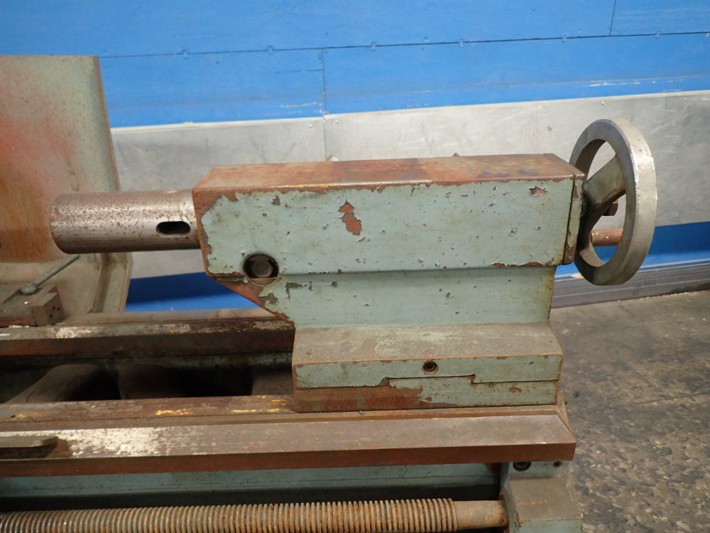 Toolmex 18"/24" X 60" Tug-40 Gap -bed Lathe - Tug-40