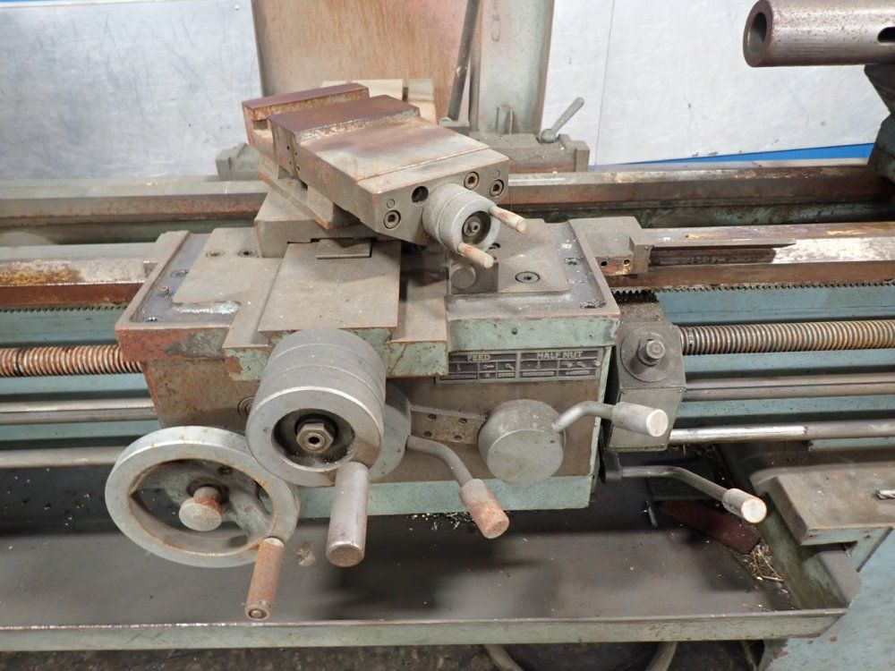 Toolmex 18"/24" X 60" Tug-40 Gap -bed Lathe - Tug-40