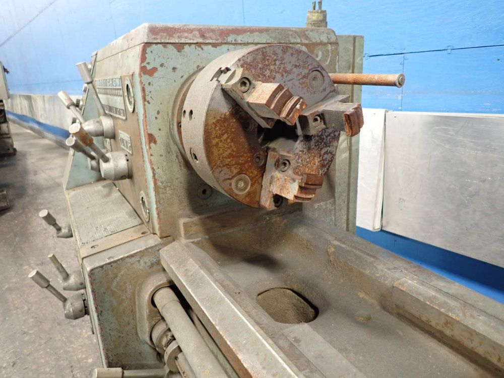 Toolmex 18"/24" X 60" Tug-40 Gap -bed Lathe - Tug-40