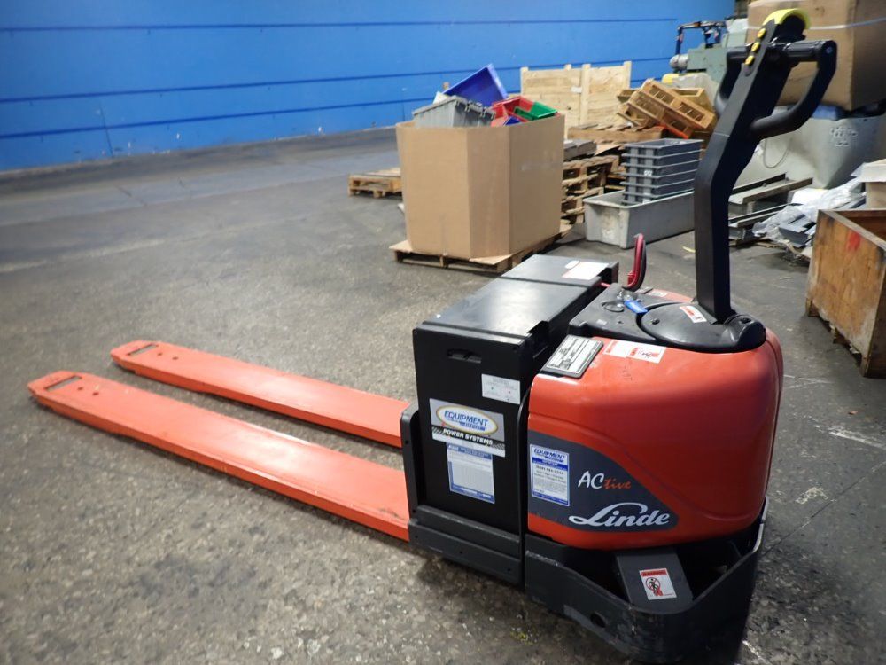 Linde Electric Pallet Jack