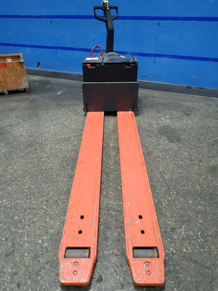 Linde Electric Pallet Jack