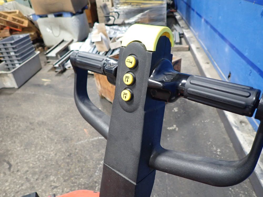 Linde Electric Pallet Jack