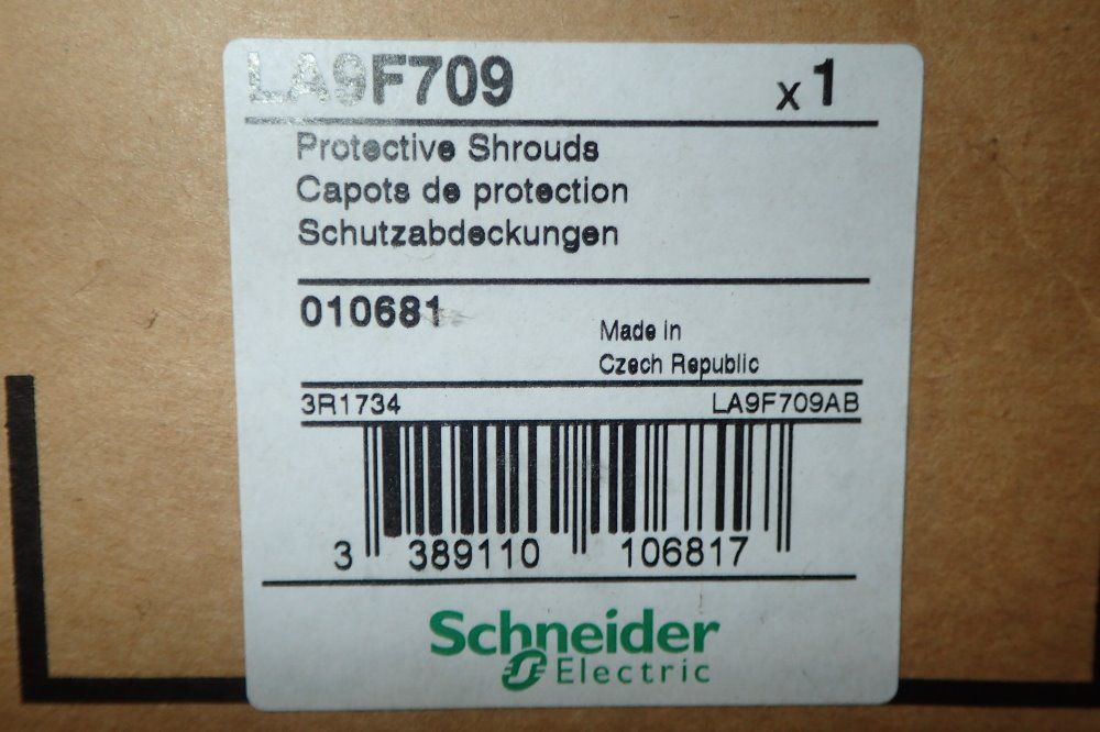 Schnieder Electric Protective Shrouds