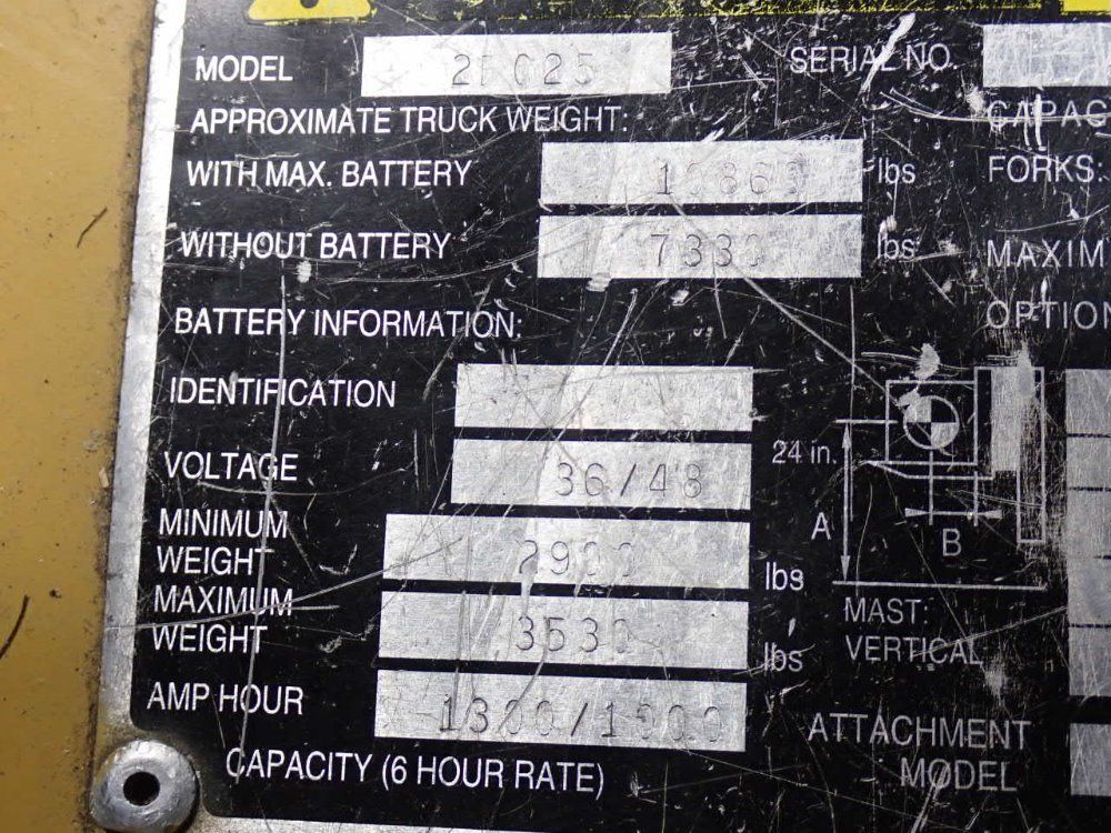 Caterpillar Electric Forklift