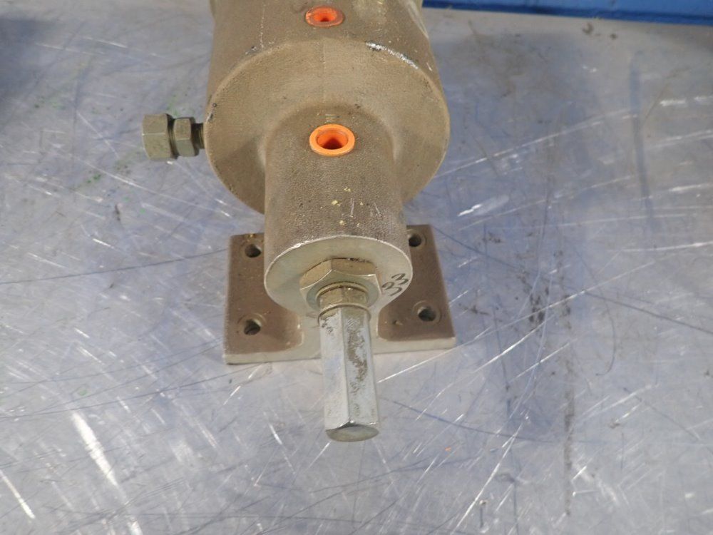 Lubriquip Air Cylinder