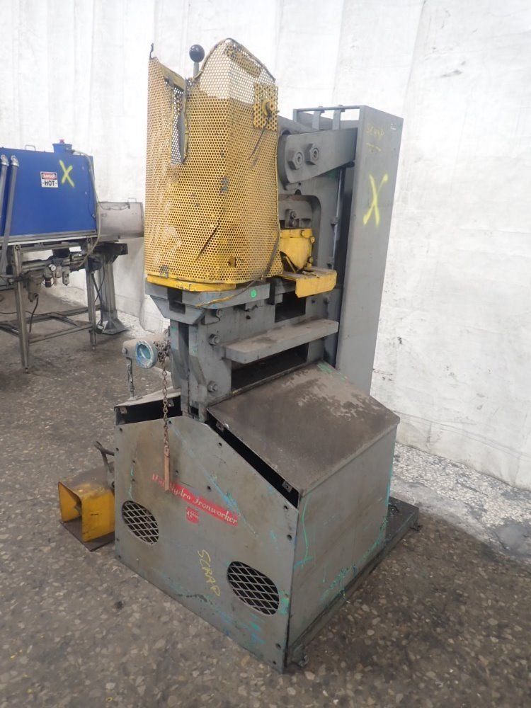 Uni-hydro Ironworker