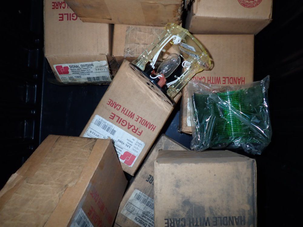 Federal Signal Lamps