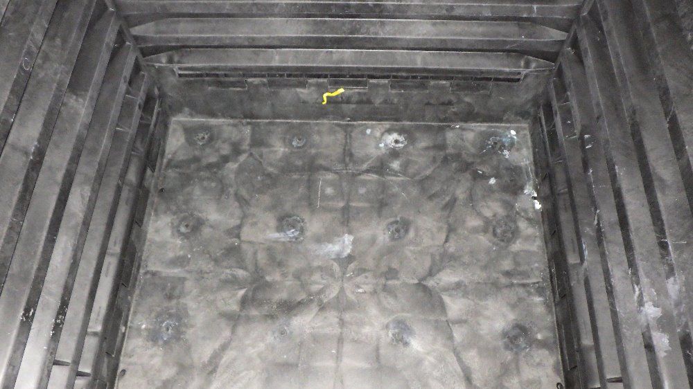 A.r. Arena Products 40" X 45" X 40" Id Collapsible Plastic Crate - 4548451-1