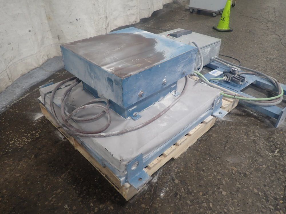 Weigh-tronix/ajax Scale W/ Digital Read Out