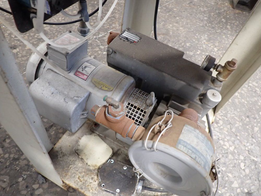 Travaini Pumps Pump Table