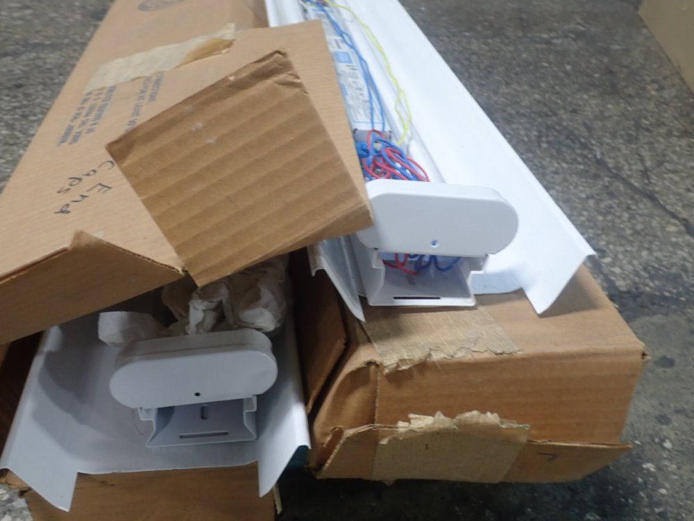 Philips Ballast Housing/light Fixture