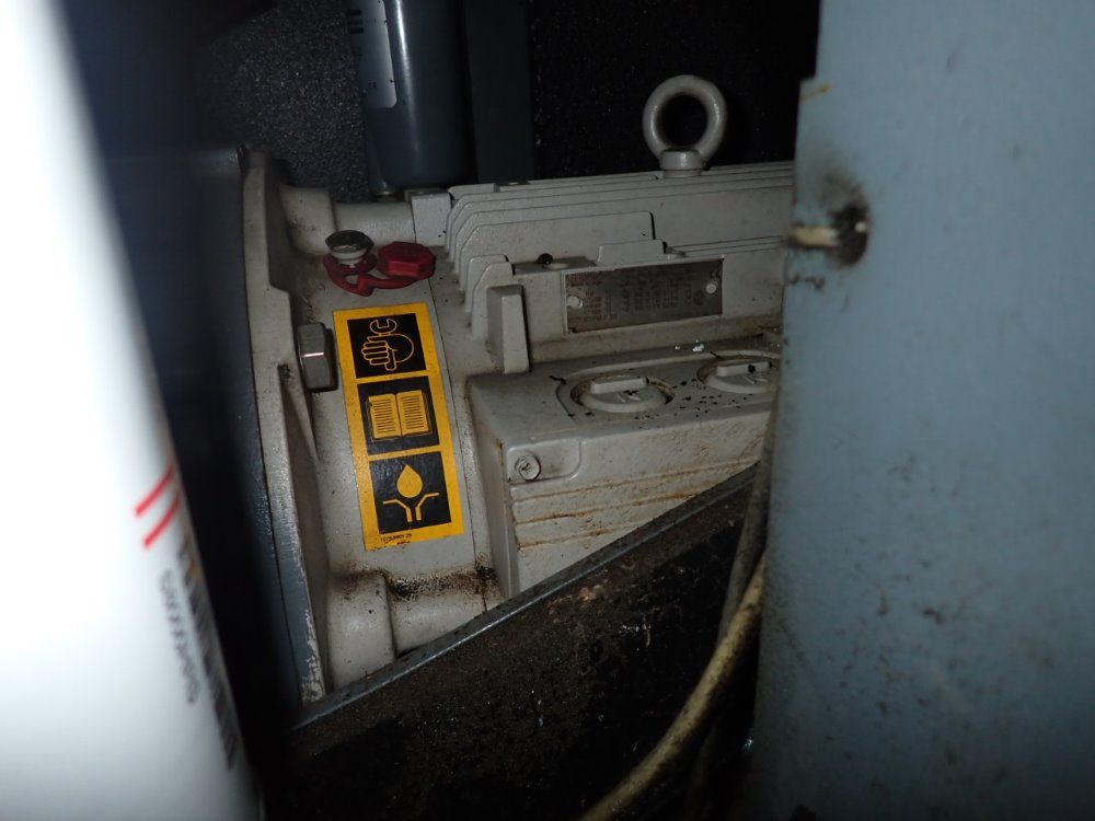 Atlas Copco 18.5 Kw/ 25 Hp Ga18vsd Air Compressor - Ga18vsd