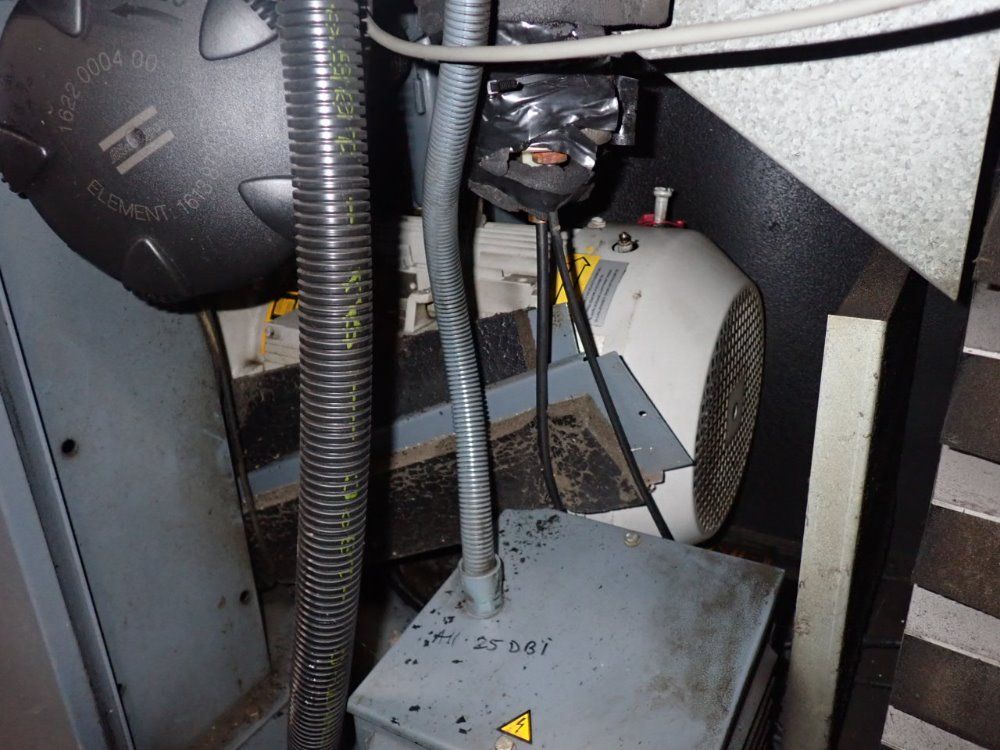 Atlas Copco 18.5 Kw/ 25 Hp Ga18vsd Air Compressor - Ga18vsd