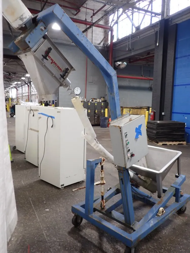 Flexicon 24" X 24" X 24" Auger Feeder