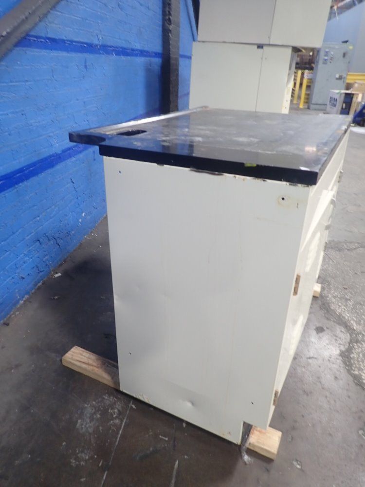 Kewaunee Scientific Work Bench/cabinet