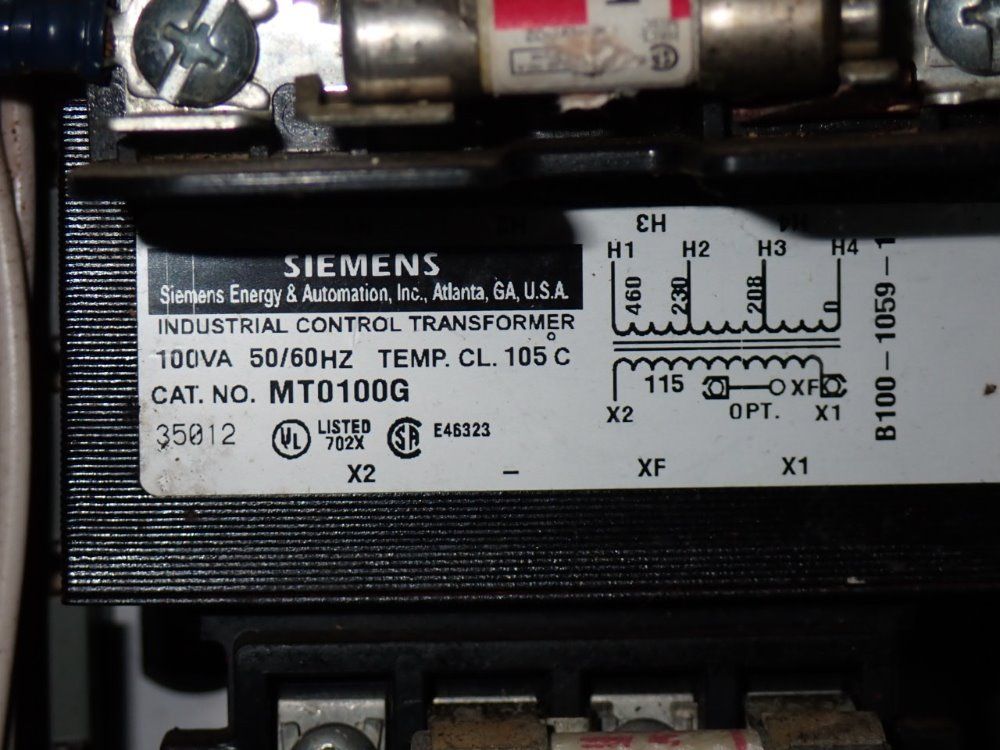 Flexicon 24" X 24" X 24" Auger Feeder