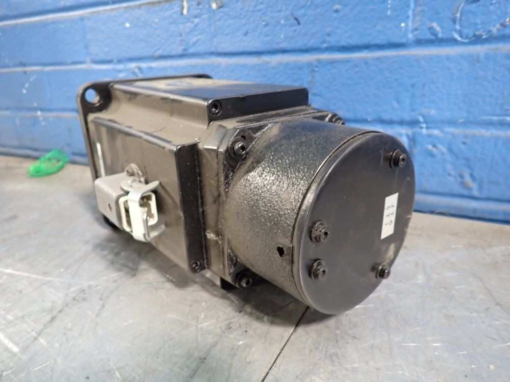 Kawasaki/sanyo Denki Servo Motor
