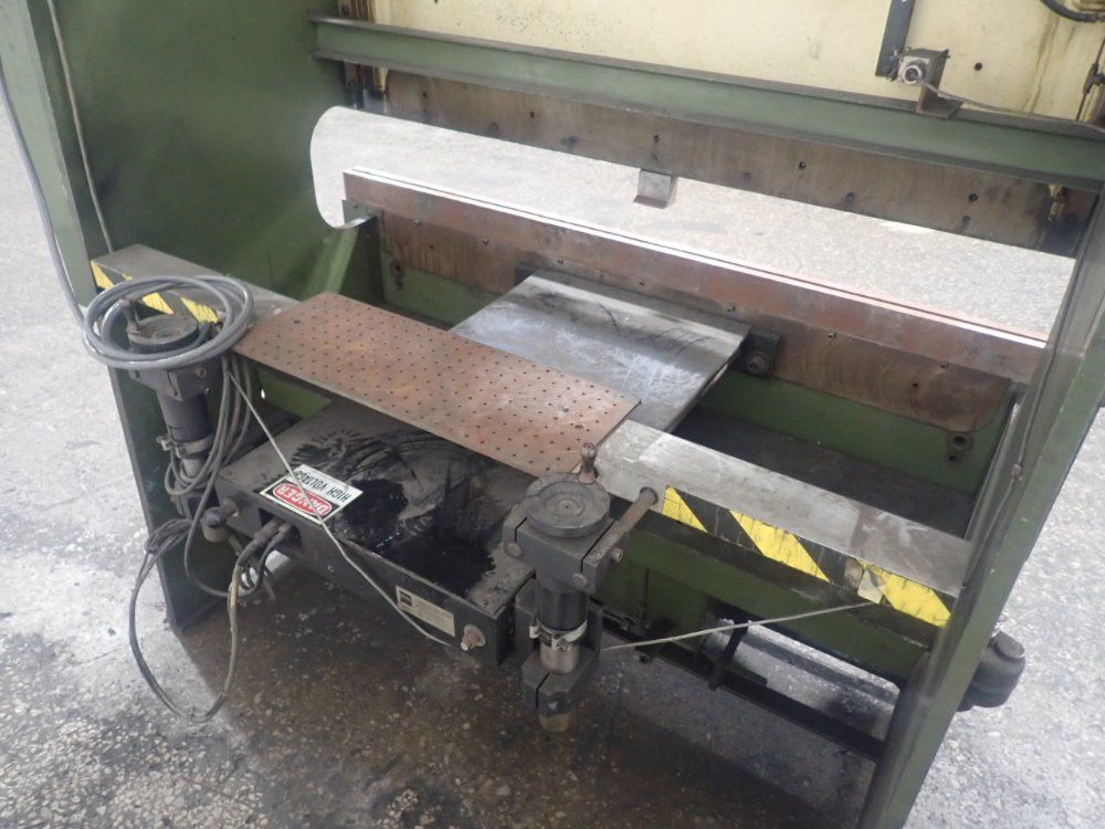 Di-acro/houdaille 72" 14-72 Press Brake - 14-72