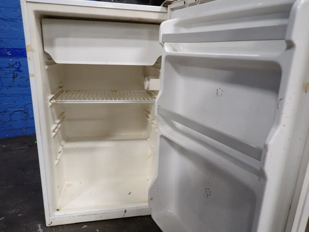 Haier Mini Refrigerator