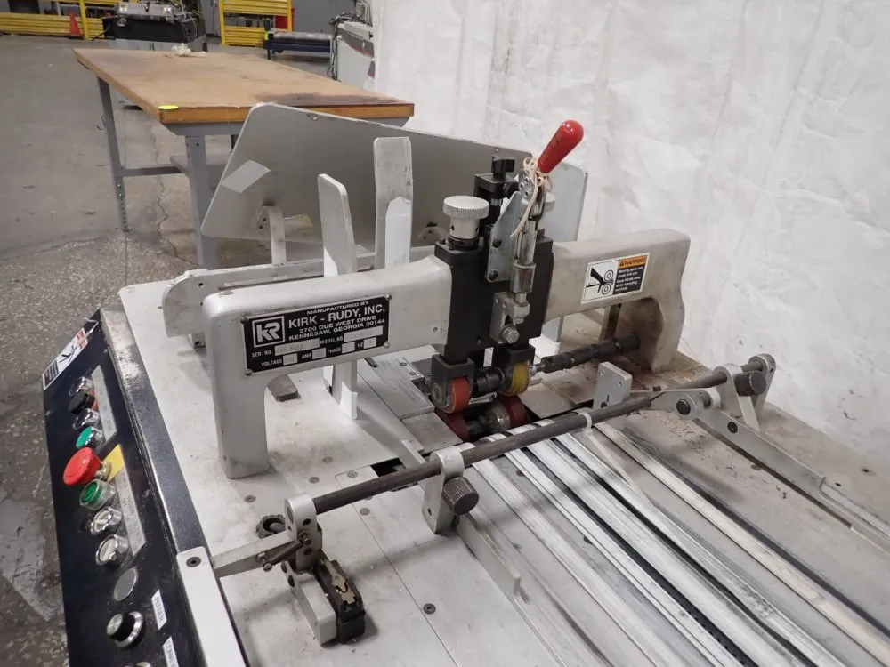 Kirk-rudy Base/shuttle Feeder