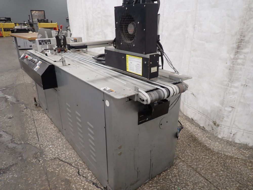 Kirk-rudy Base/shuttle Feeder