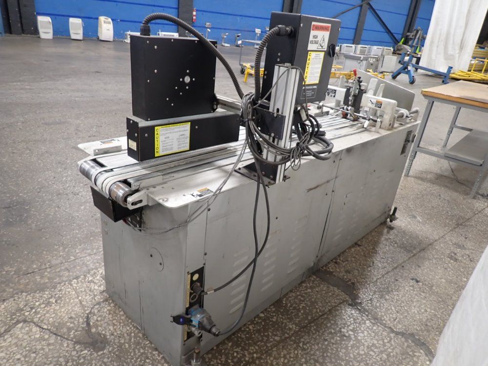 Kirk-rudy Base/shuttle Feeder