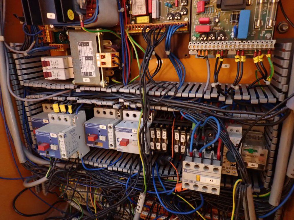 Mbo Continuous Folder