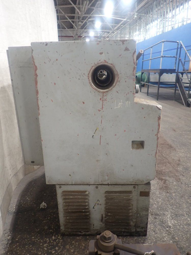 Tarnow 23"/32" X 120" Tuj 50m / 120 Gap-bed Lathe - Tuj 50m / 120