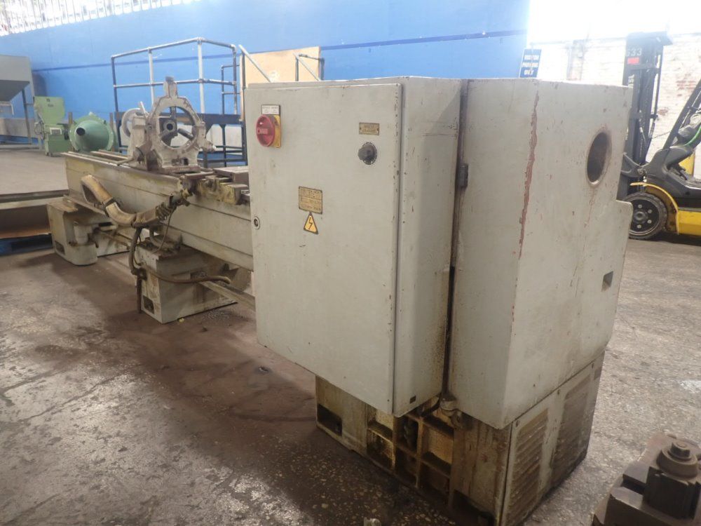 Tarnow 23"/32" X 120" Tuj 50m / 120 Gap-bed Lathe - Tuj 50m / 120