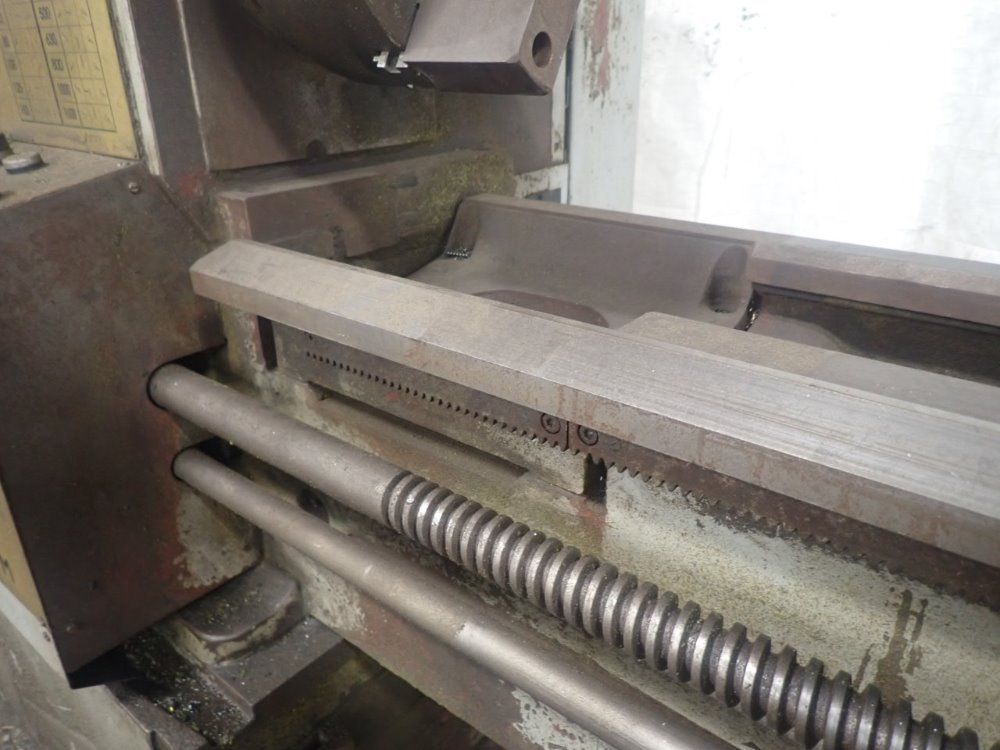 Tarnow 23"/32" X 120" Tuj 50m / 120 Gap-bed Lathe - Tuj 50m / 120