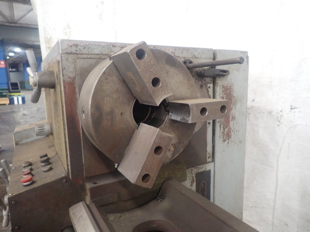 Tarnow 23"/32" X 120" Tuj 50m / 120 Gap-bed Lathe - Tuj 50m / 120