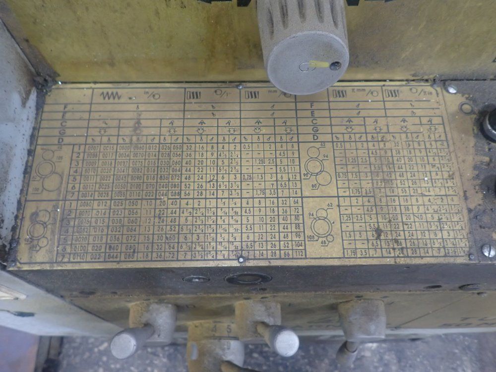 Tarnow 23"/32" X 120" Tuj 50m / 120 Gap-bed Lathe - Tuj 50m / 120