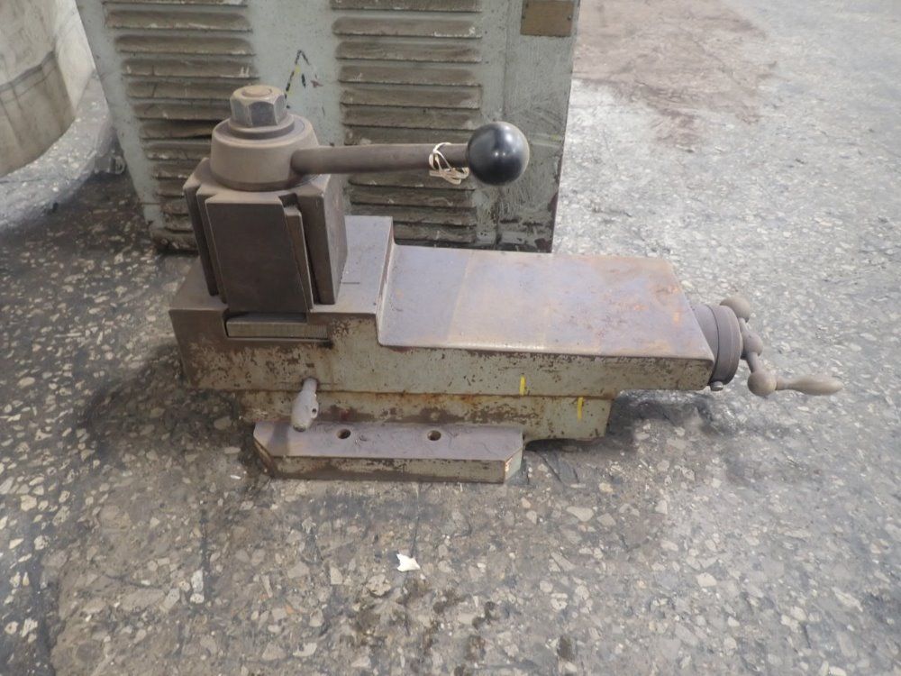Tarnow 23"/32" X 120" Tuj 50m / 120 Gap-bed Lathe - Tuj 50m / 120