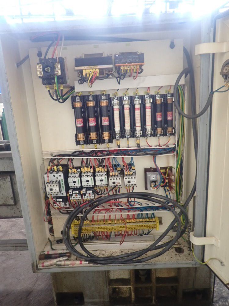 Tarnow 23"/32" X 120" Tuj 50m / 120 Gap-bed Lathe - Tuj 50m / 120