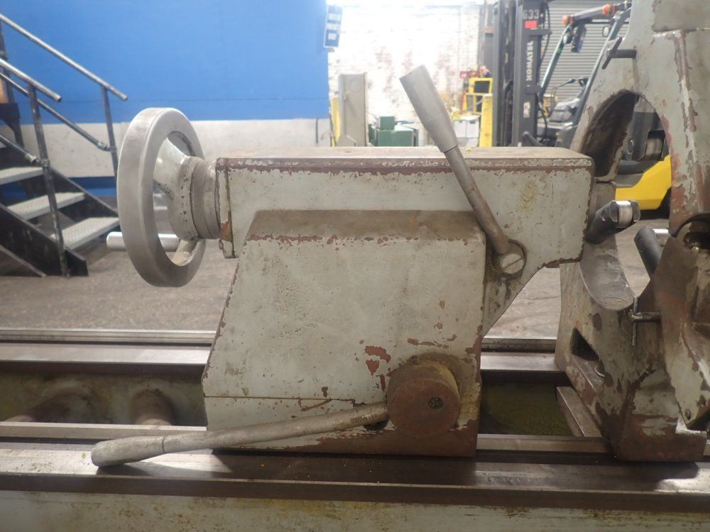 Tarnow 23"/32" X 120" Tuj 50m / 120 Gap-bed Lathe - Tuj 50m / 120