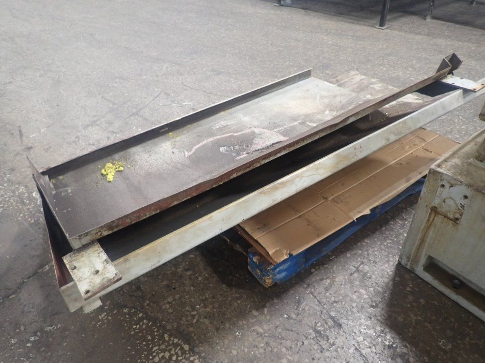 Tarnow 23"/32" X 120" Tuj 50m / 120 Gap-bed Lathe - Tuj 50m / 120