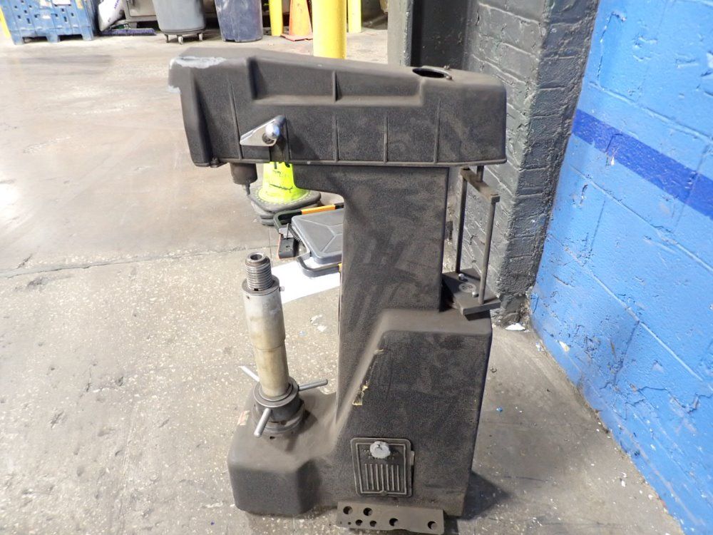 Rockwell/wilson Hardness Tester
