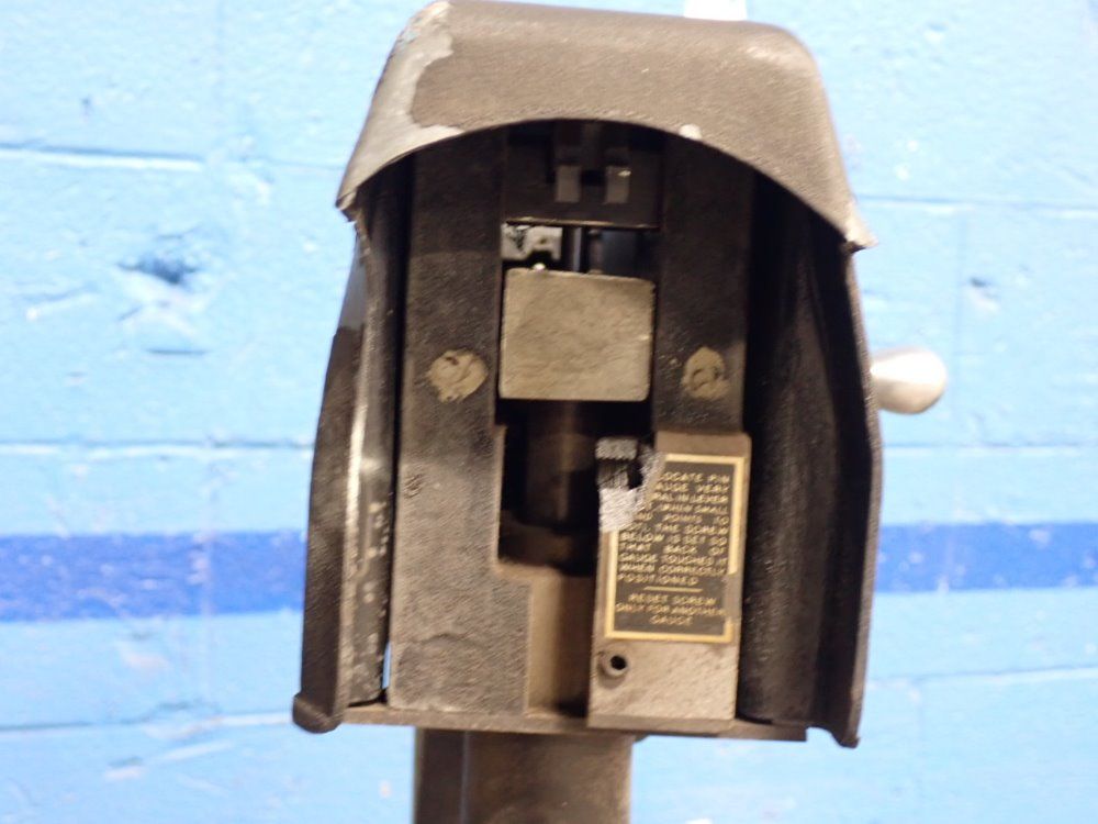 Rockwell/wilson Hardness Tester