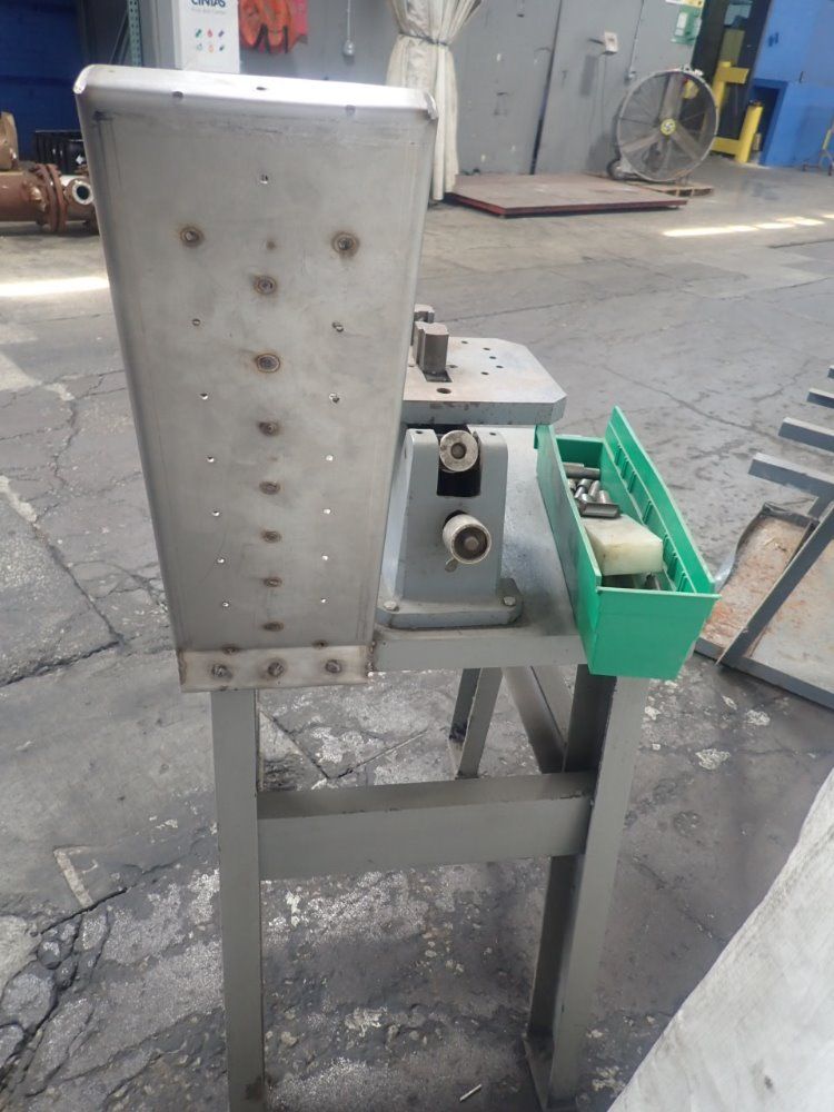 Kalamazoo Multiform Bender