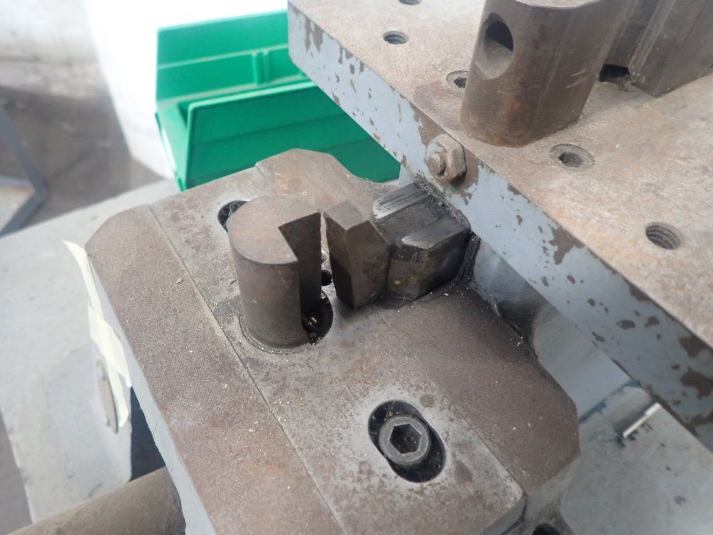 Kalamazoo Multiform Bender