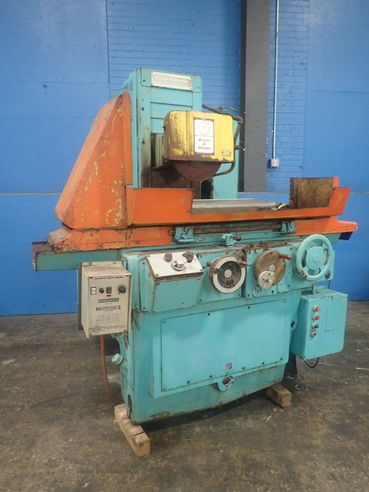 Brown & Sharpe 8" X 24" 824 Micromaster Surface Grinder - 824 Micromaster